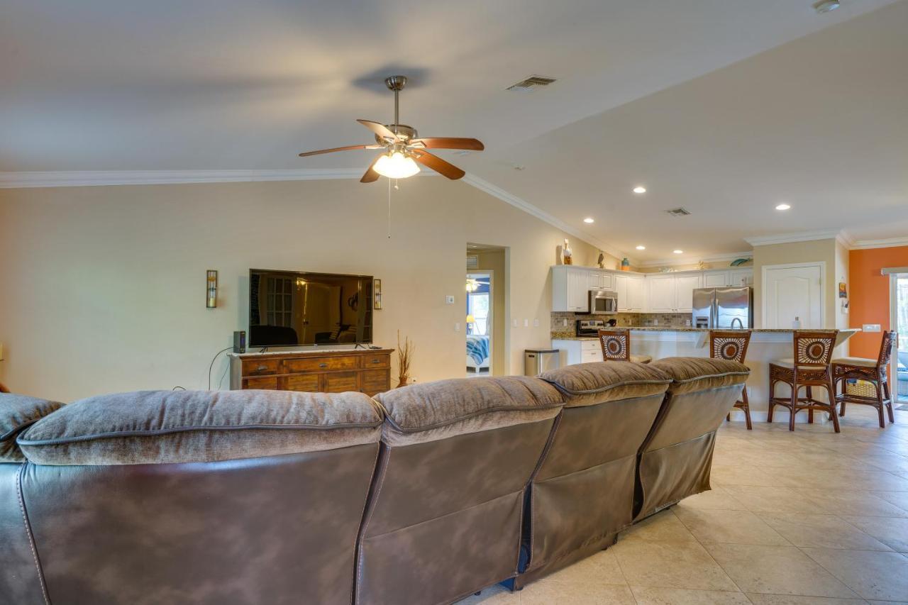 Family-Friendly Home About 10 Mi To Dtwn Cape Coral Exterior photo